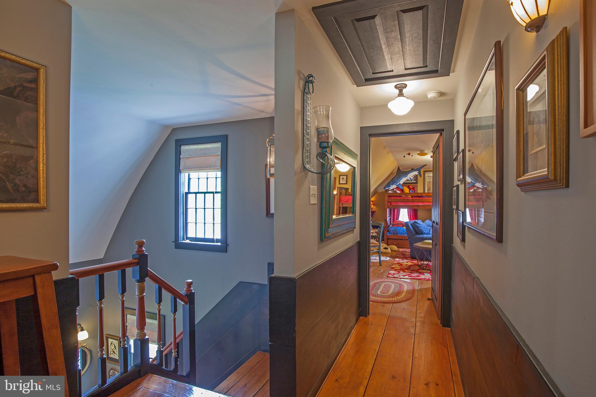 DOYLESTOWN - Residential