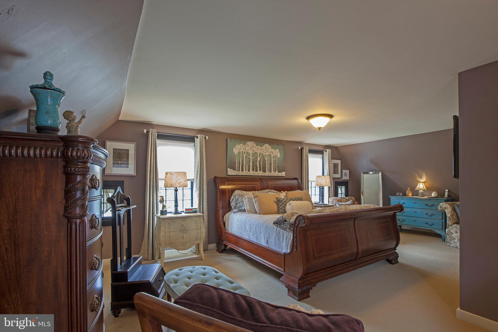 DOYLESTOWN - Residential