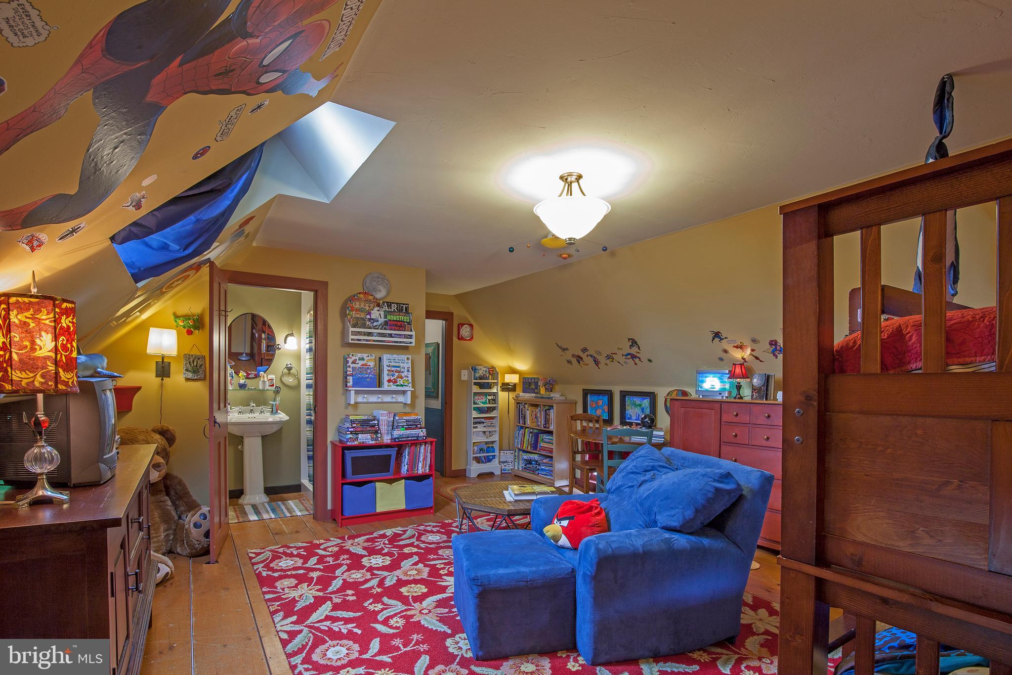 DOYLESTOWN - Residential