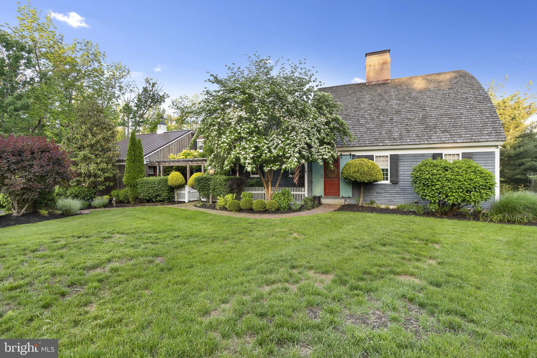 1249 PEBBLE HILL ROAD