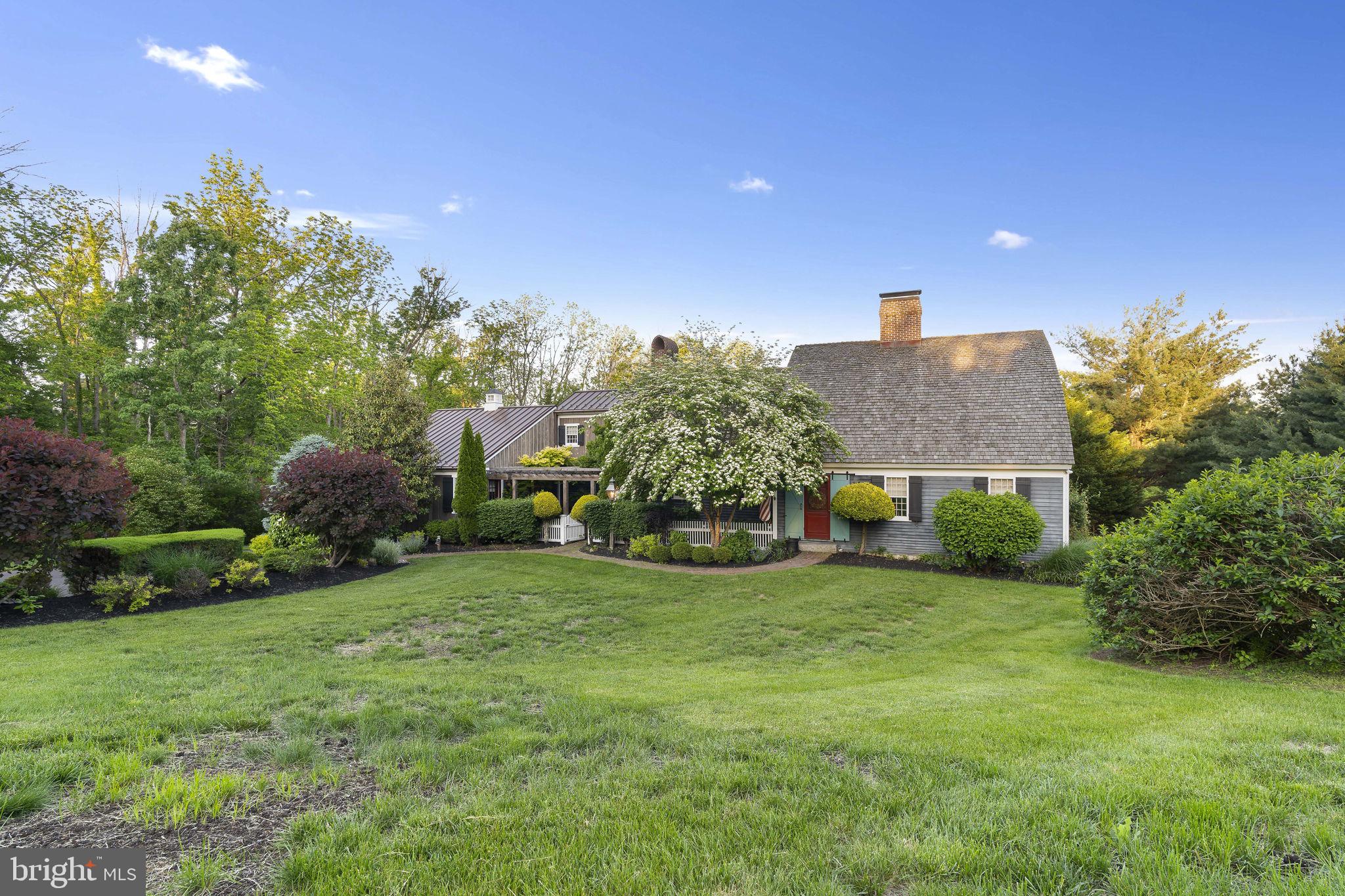 DOYLESTOWN - Residential