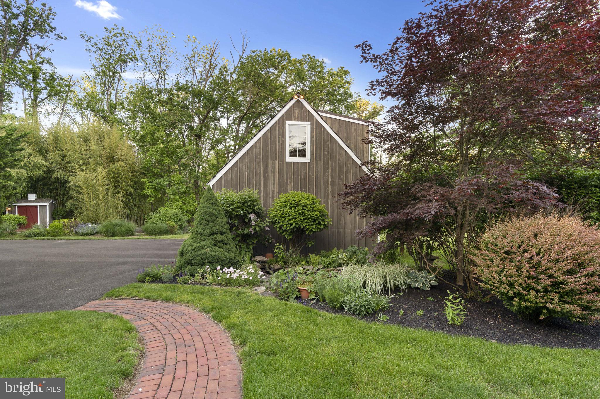 DOYLESTOWN - Residential