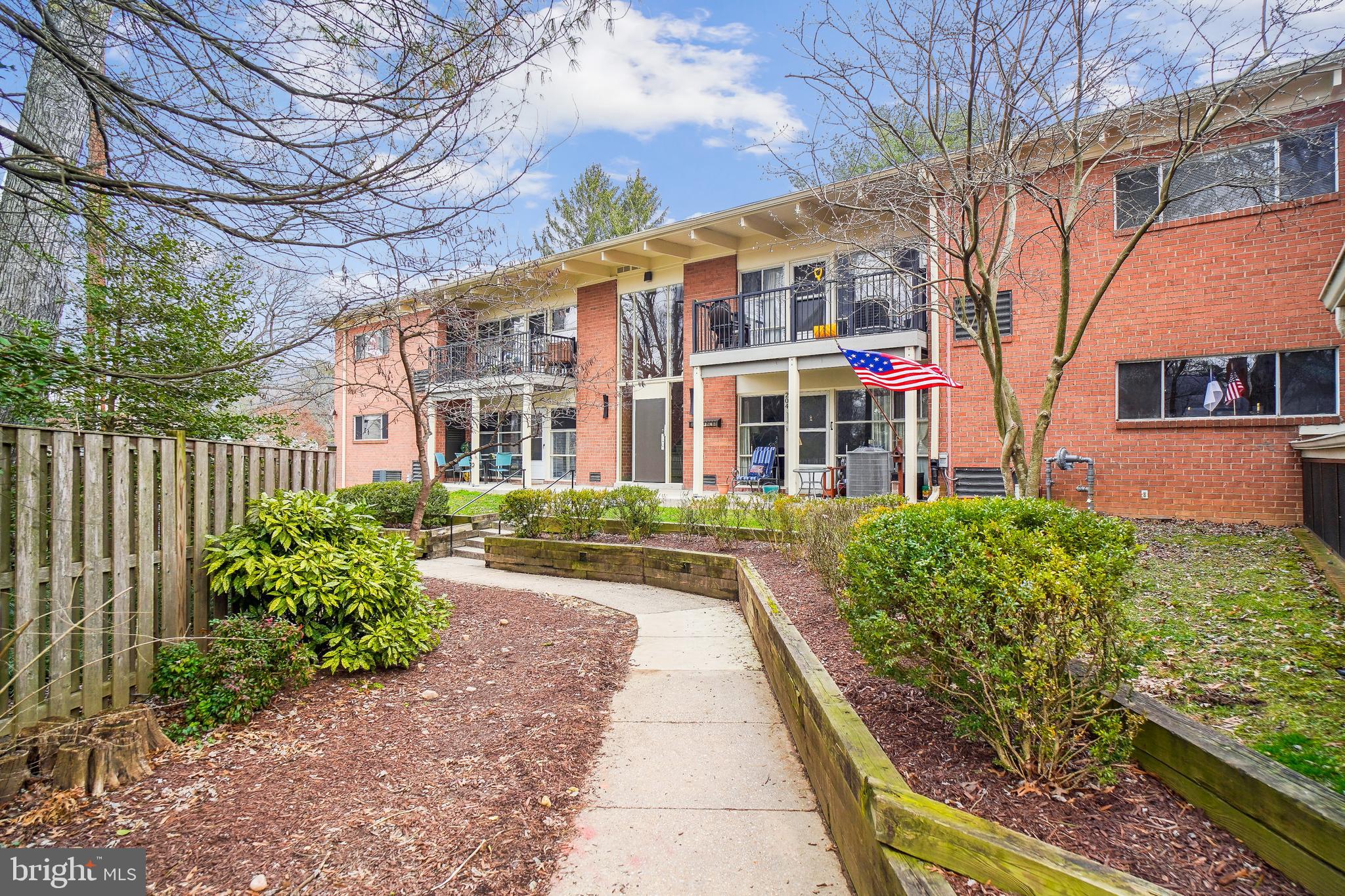 KENSINGTON TERRACE - Residential