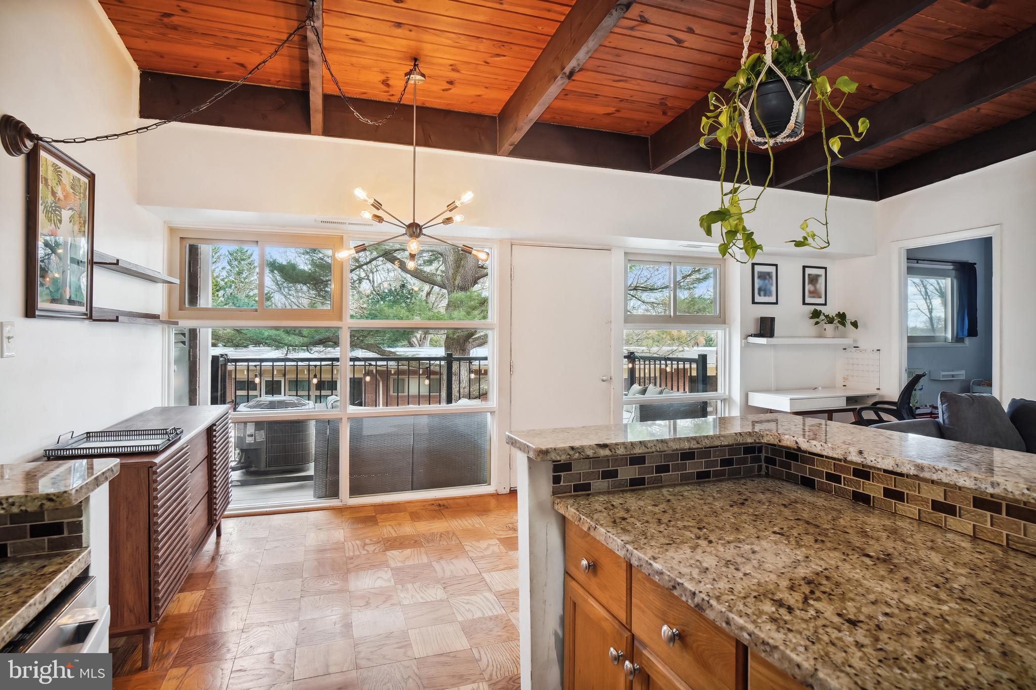 KENSINGTON TERRACE - Residential