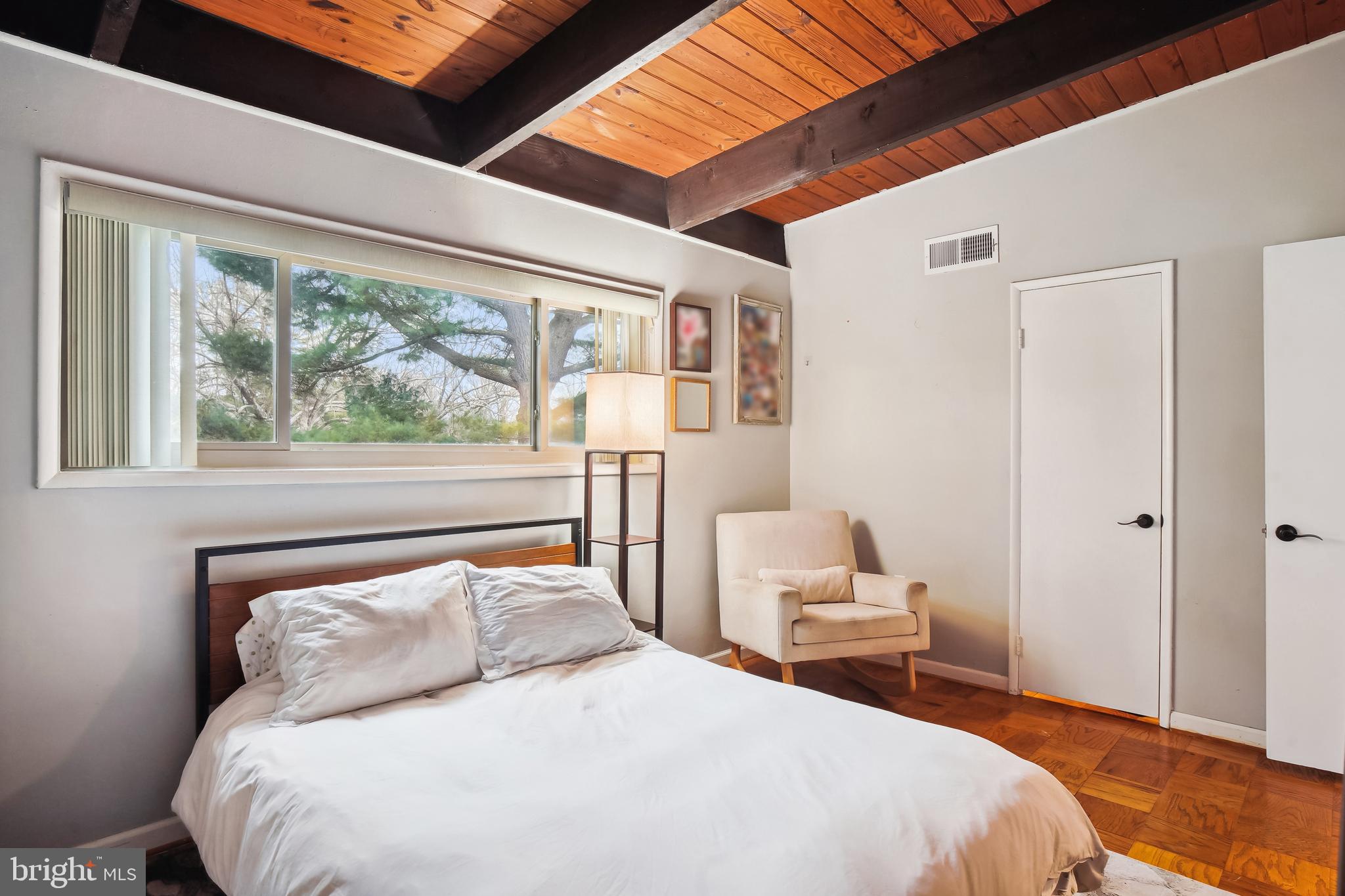 KENSINGTON TERRACE - Residential