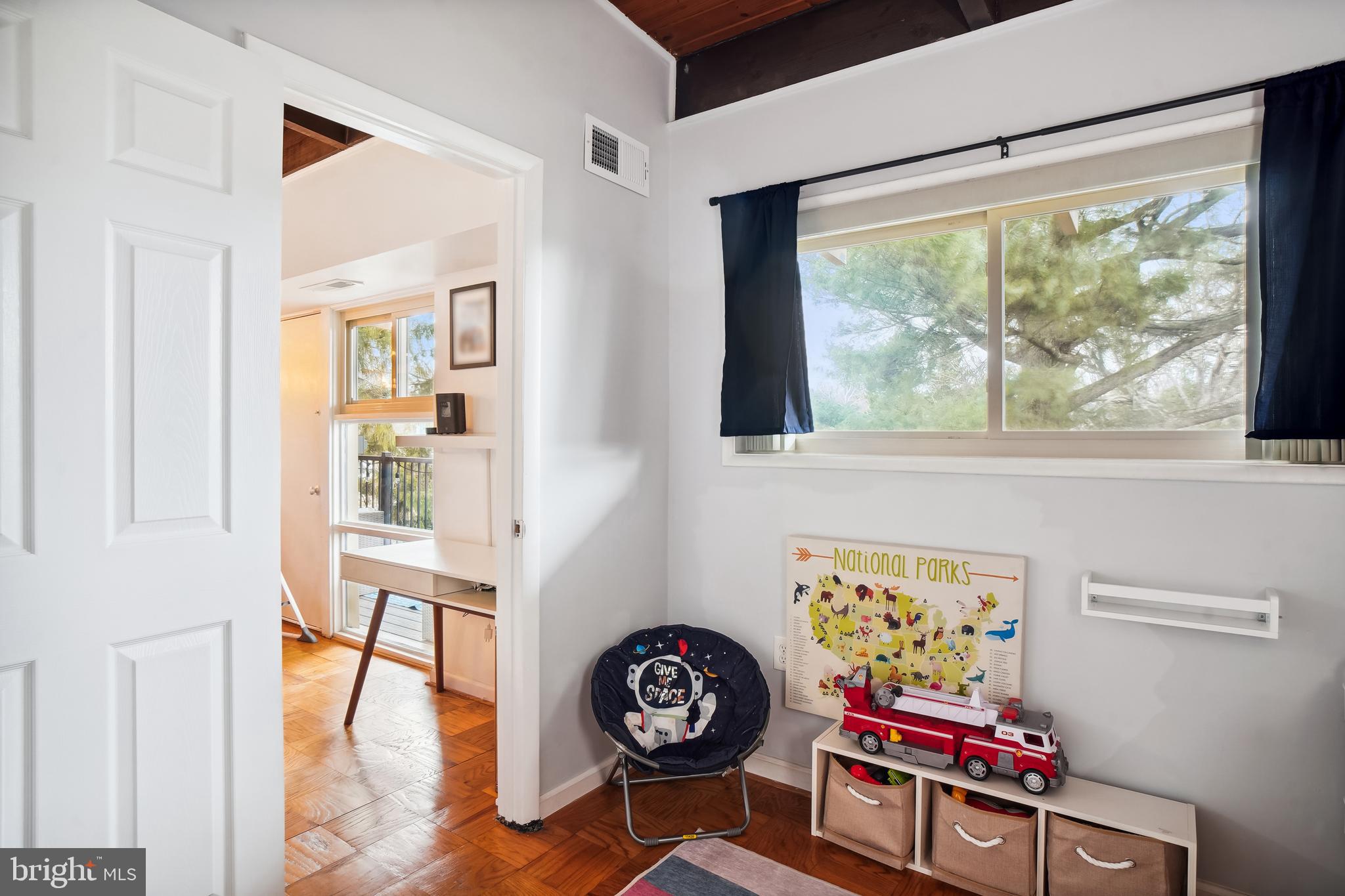 KENSINGTON TERRACE - Residential