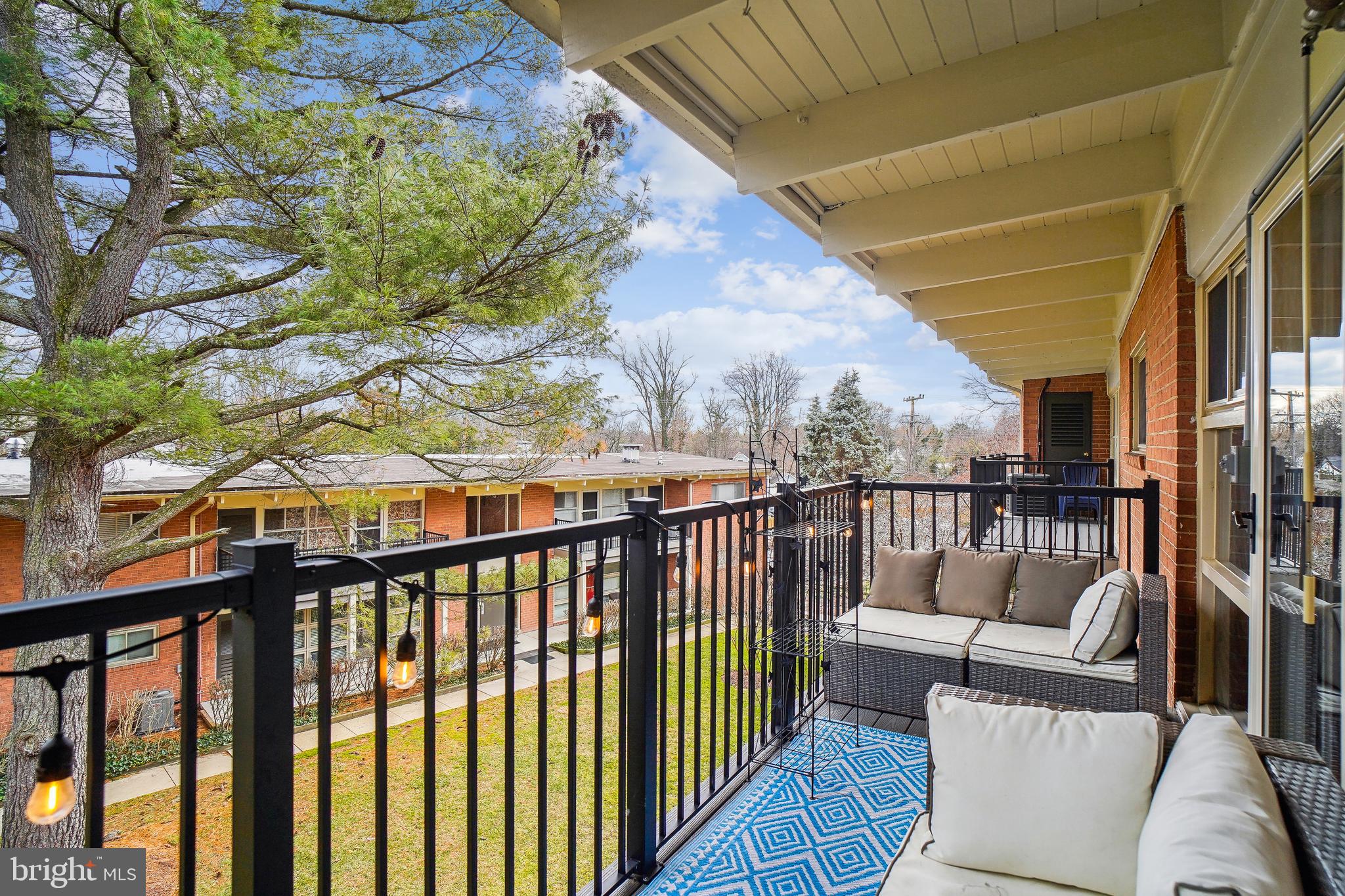 KENSINGTON TERRACE - Residential