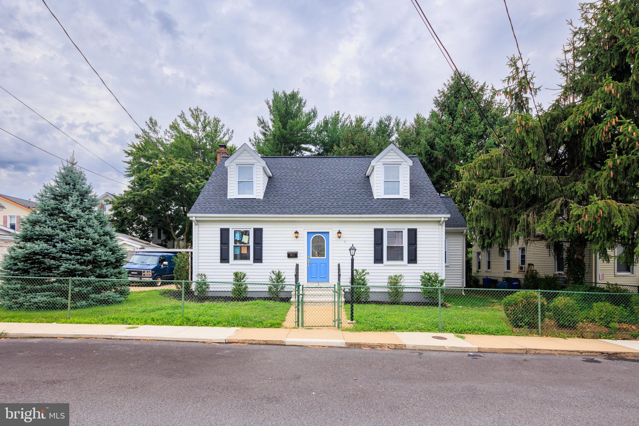 HOMEWOOD - Residential