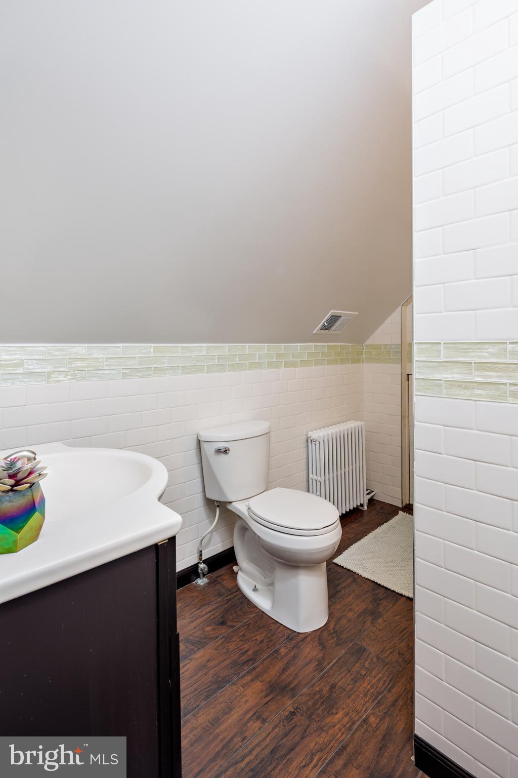 HOMEWOOD - Residential