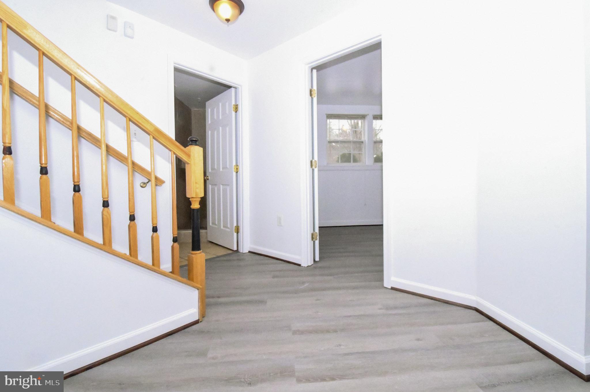 VILLAGES OF URBANA - Residential Lease