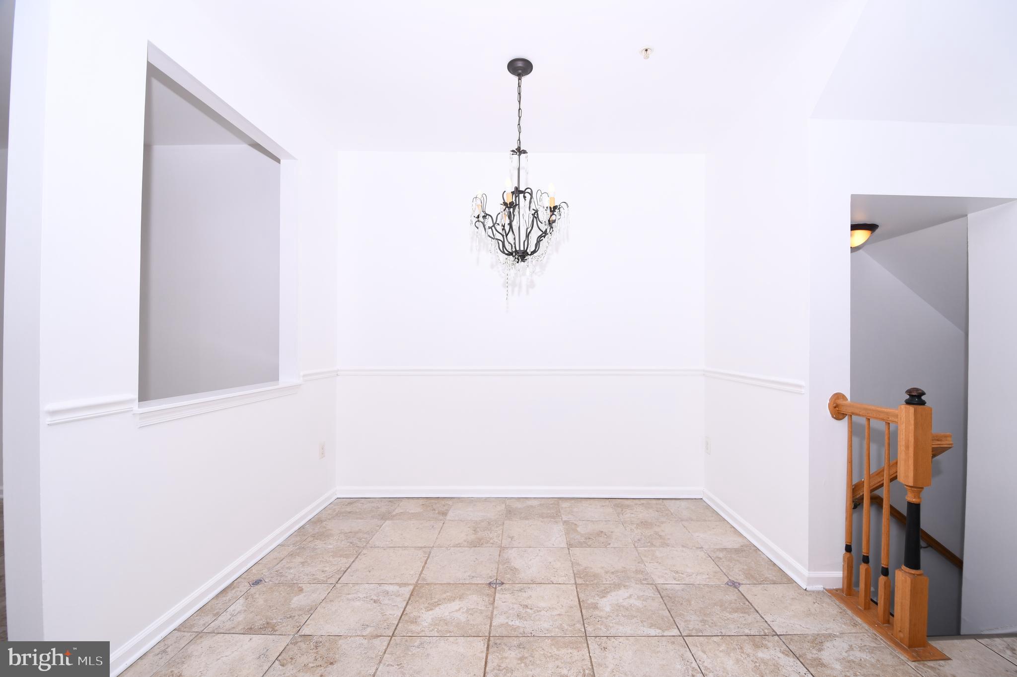 VILLAGES OF URBANA - Residential Lease