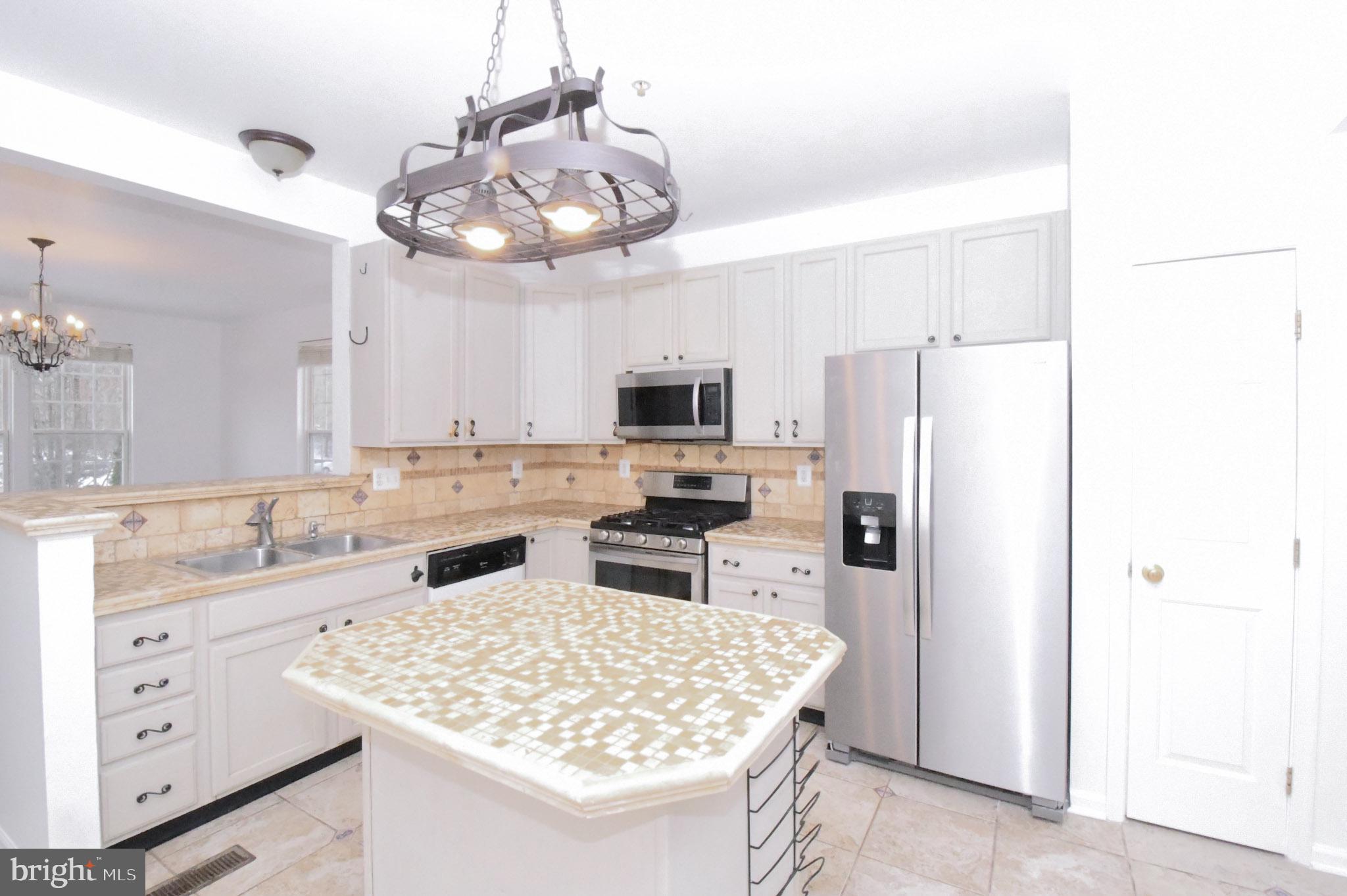 VILLAGES OF URBANA - Residential Lease