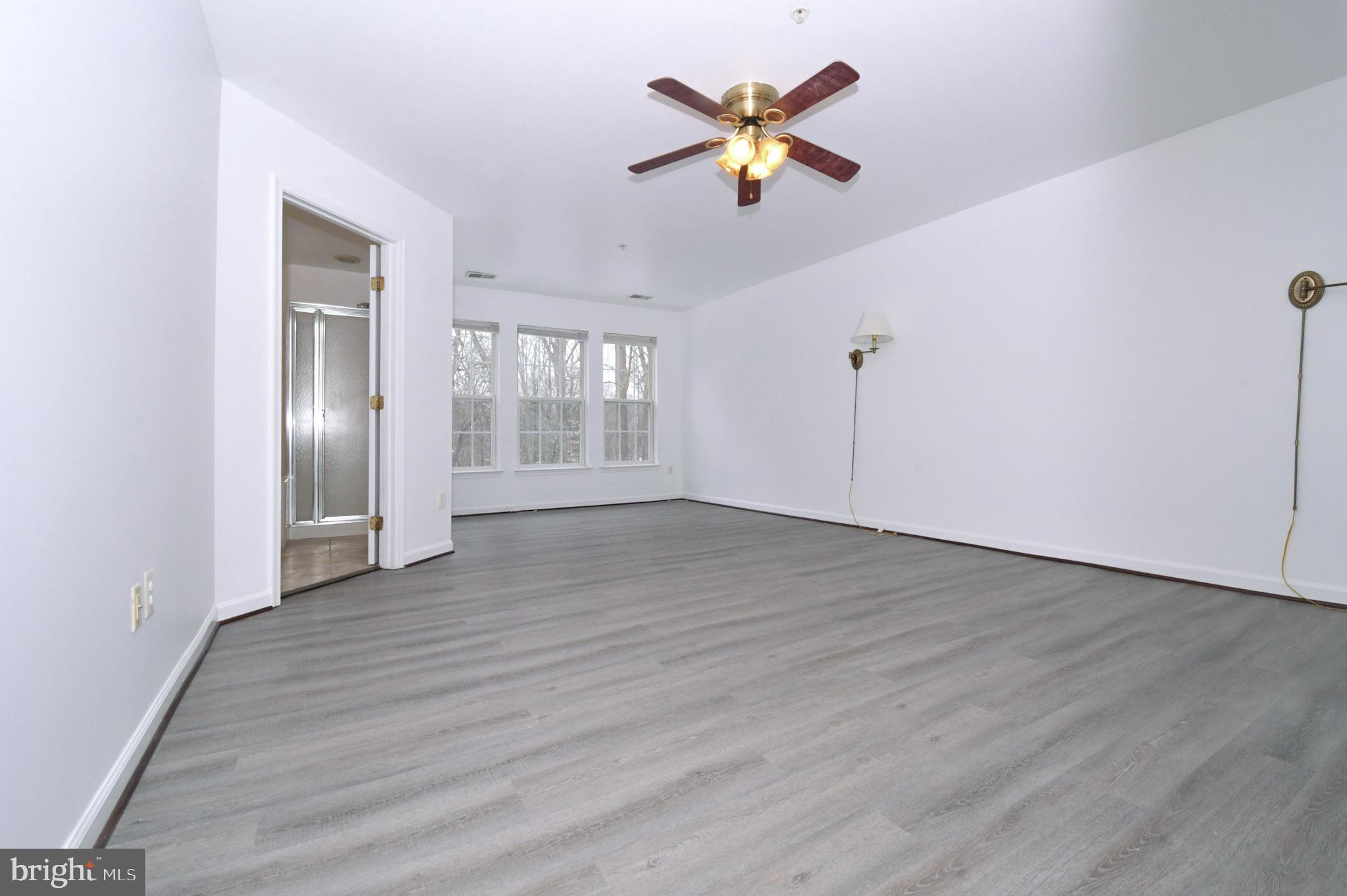 VILLAGES OF URBANA - Residential Lease