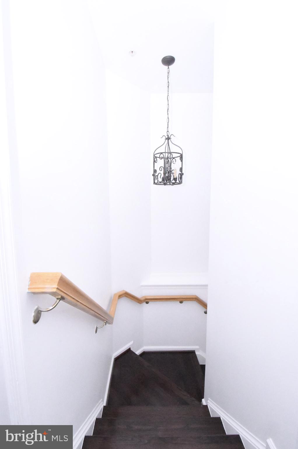 VILLAGES OF URBANA - Residential Lease