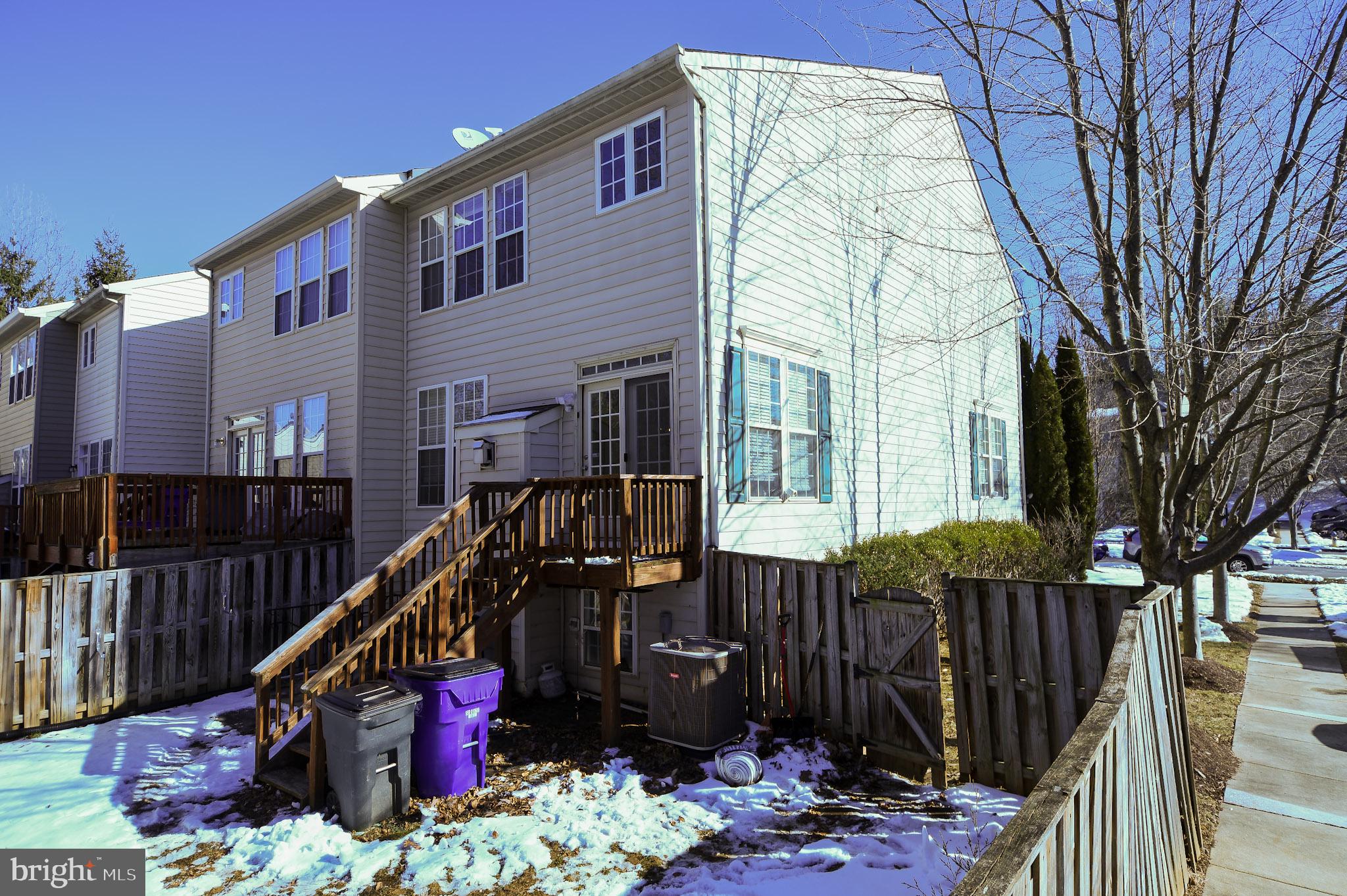 VILLAGES OF URBANA - Residential Lease