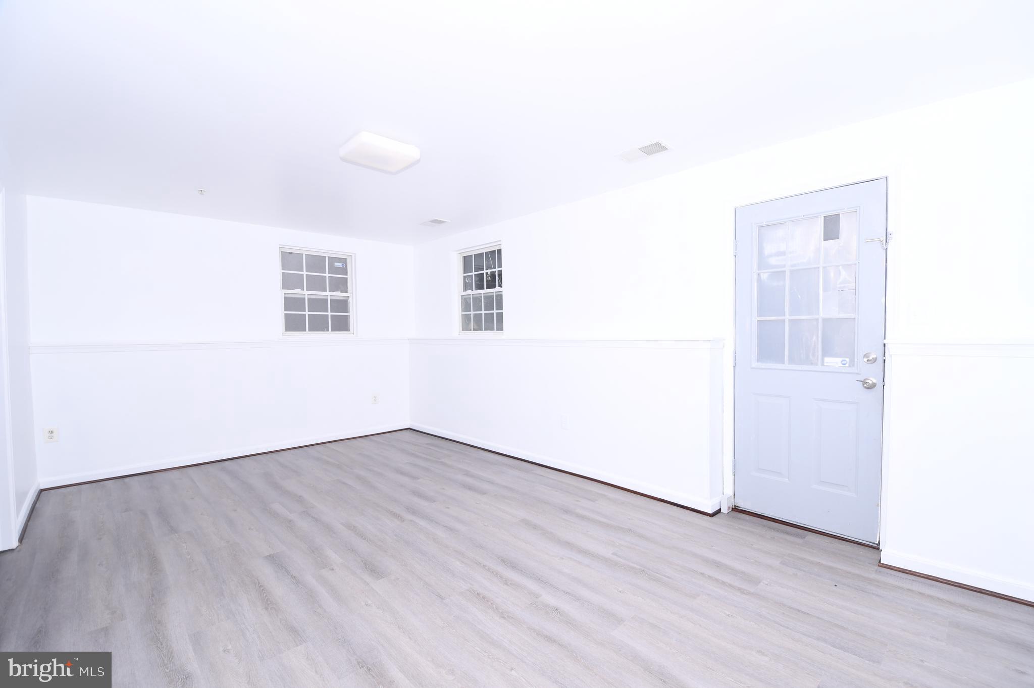 VILLAGES OF URBANA - Residential Lease