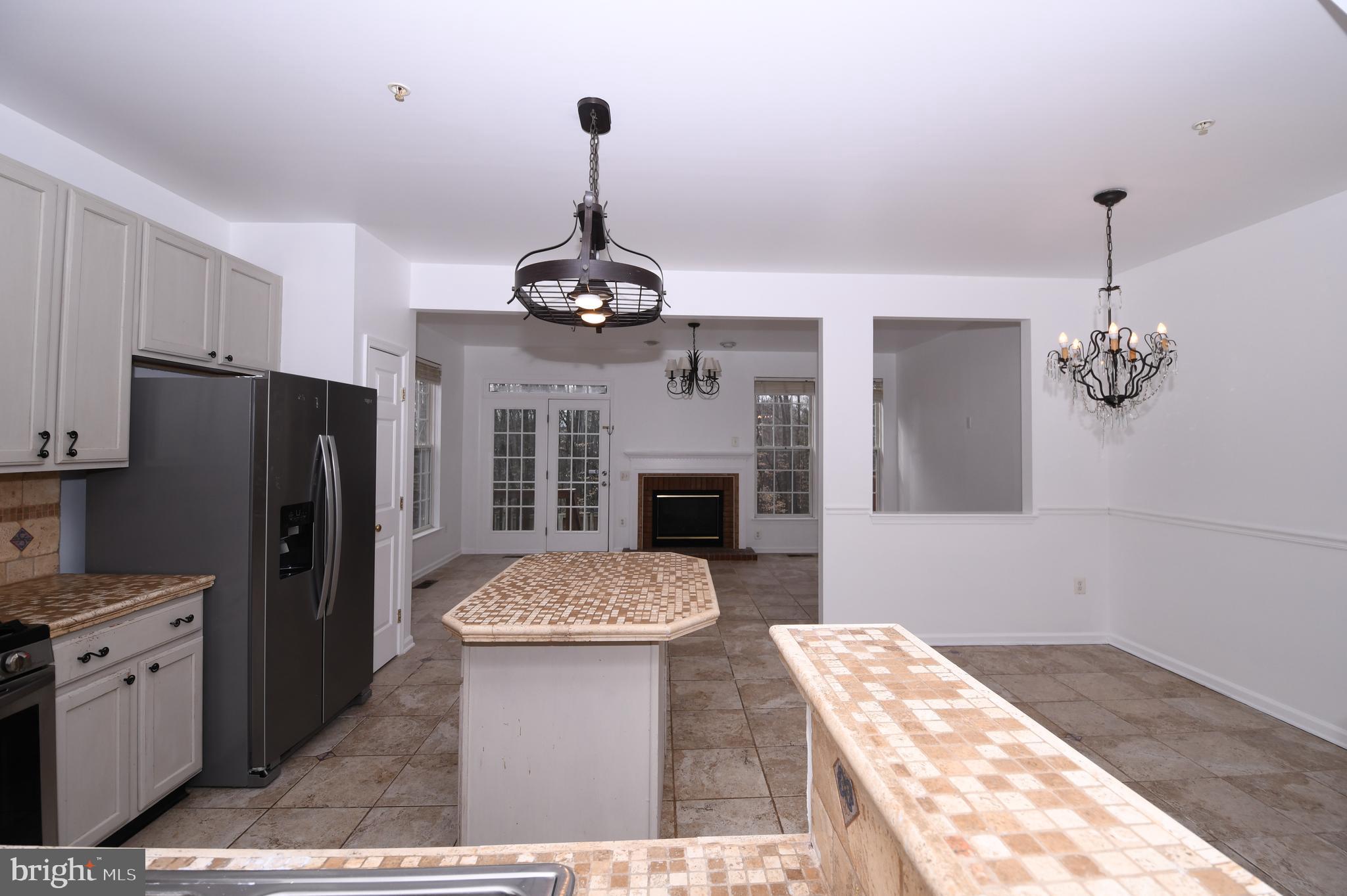 VILLAGES OF URBANA - Residential Lease