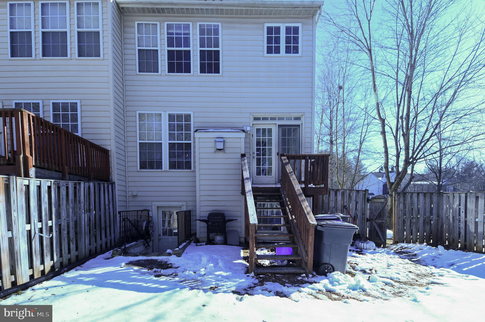 VILLAGES OF URBANA - Residential Lease