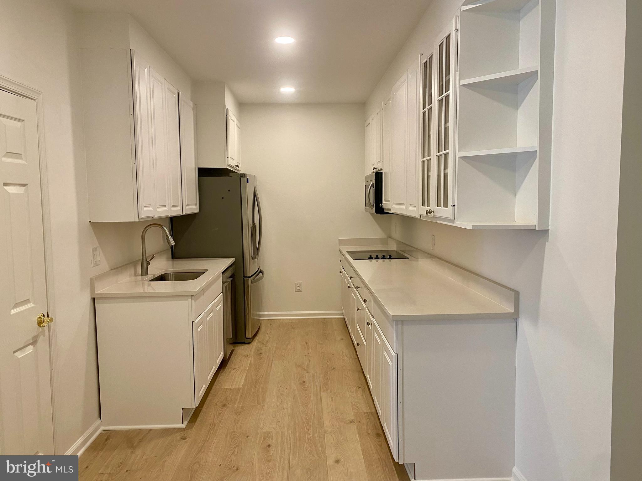 7806 BIRNAM WOOD DRIVE