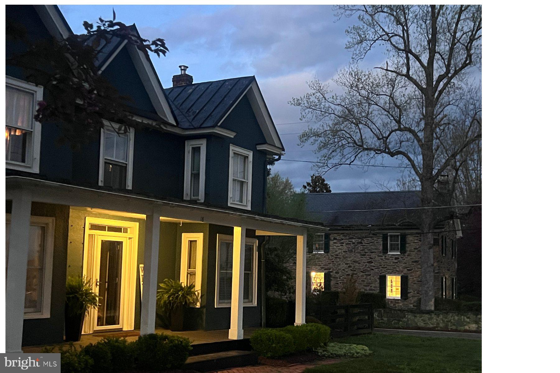 ROUND HILL - Residential