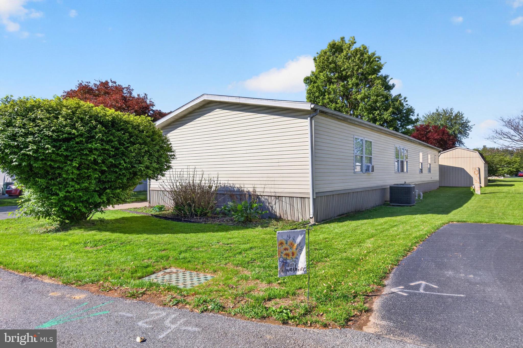 NORTHCRES ACRES MHP - Residential
