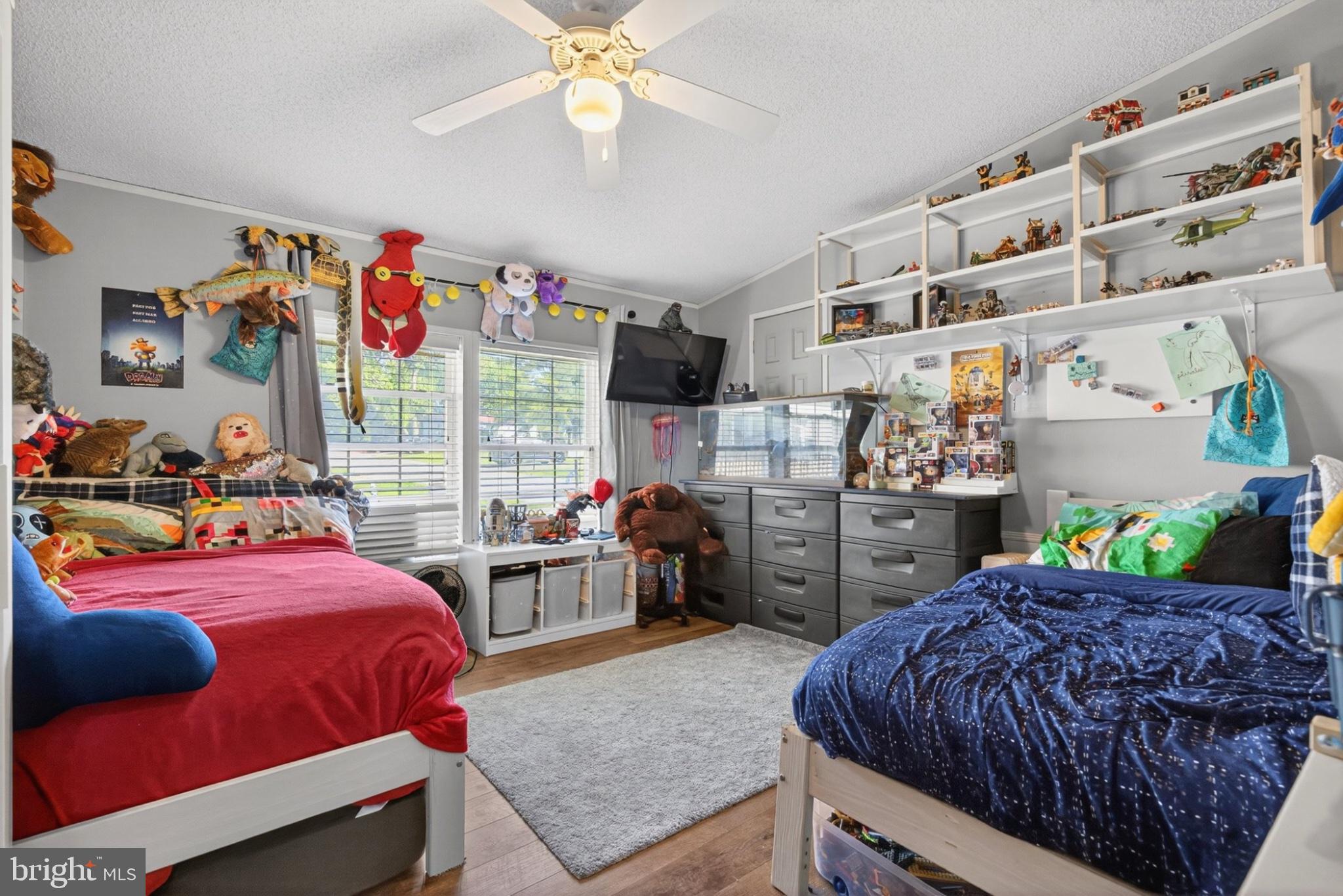 NORTHCRES ACRES MHP - Residential