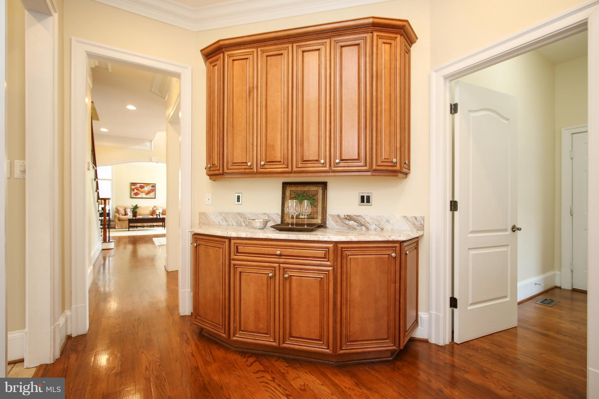 OAKS AT NORTH BETHESDA - Residential