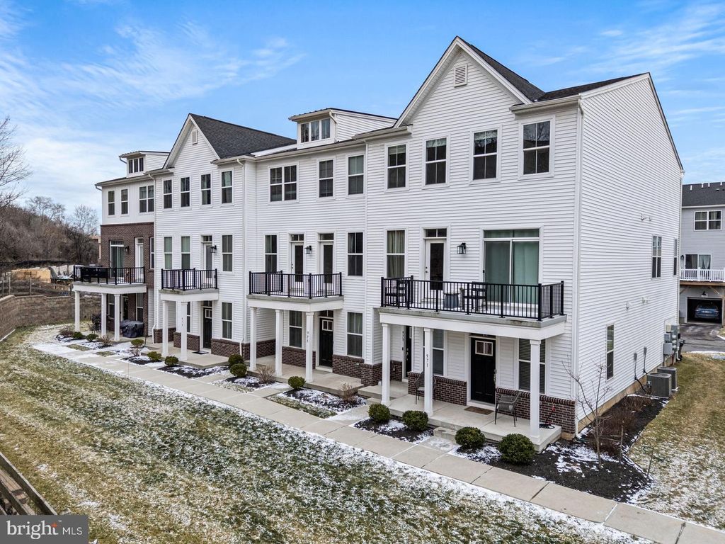 Photo of 983 Skylar Court, PHOENIXVILLE, PA 19460 (MLS # PACT2115772)