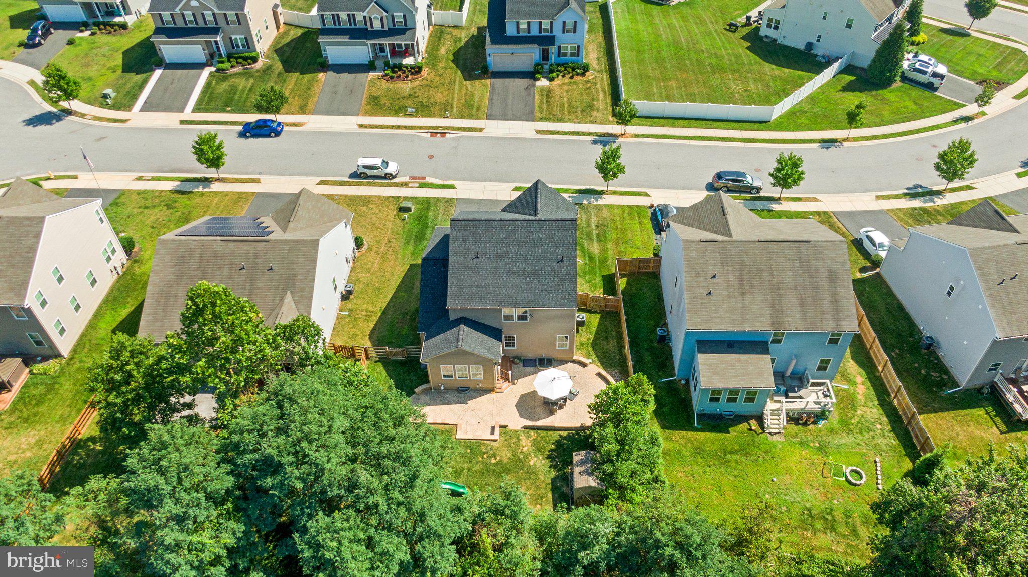 FIELDS AT ROCK GLENN - Residential