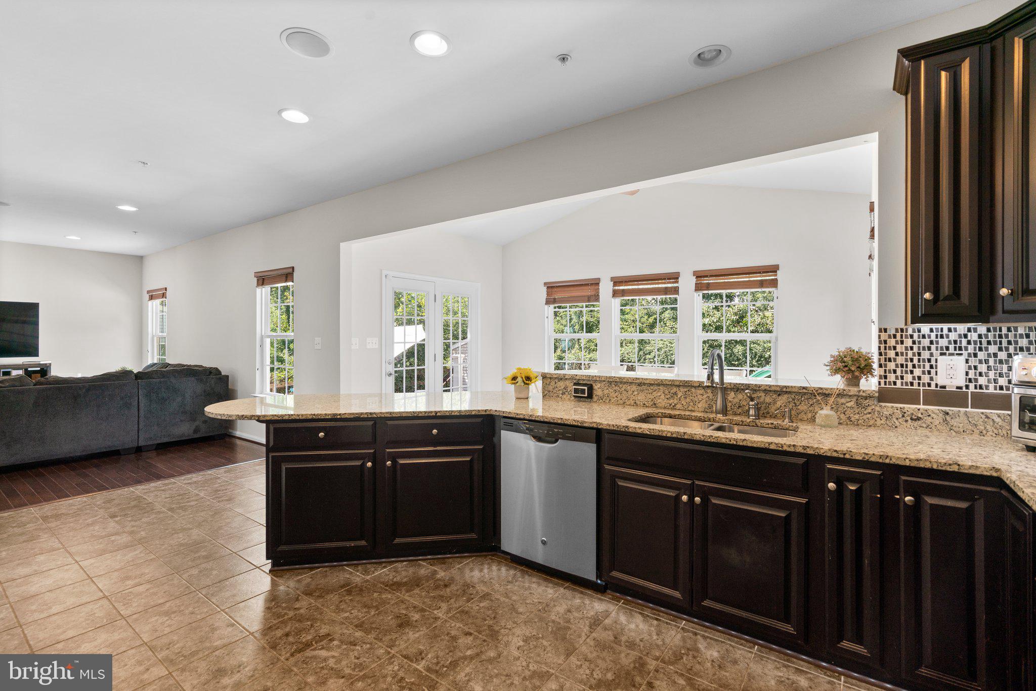 FIELDS AT ROCK GLENN - Residential