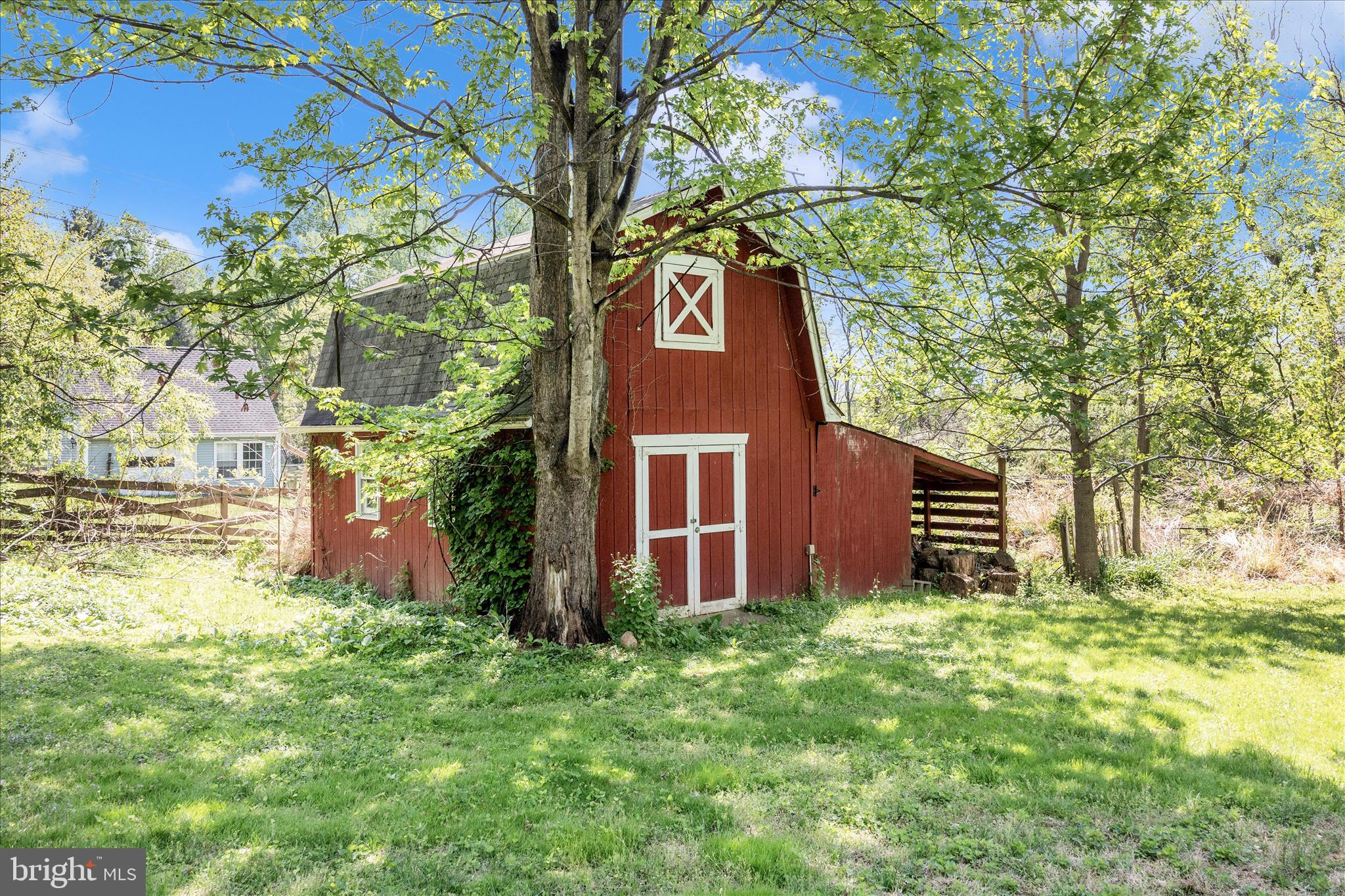 MAPLE LAWN - Residential