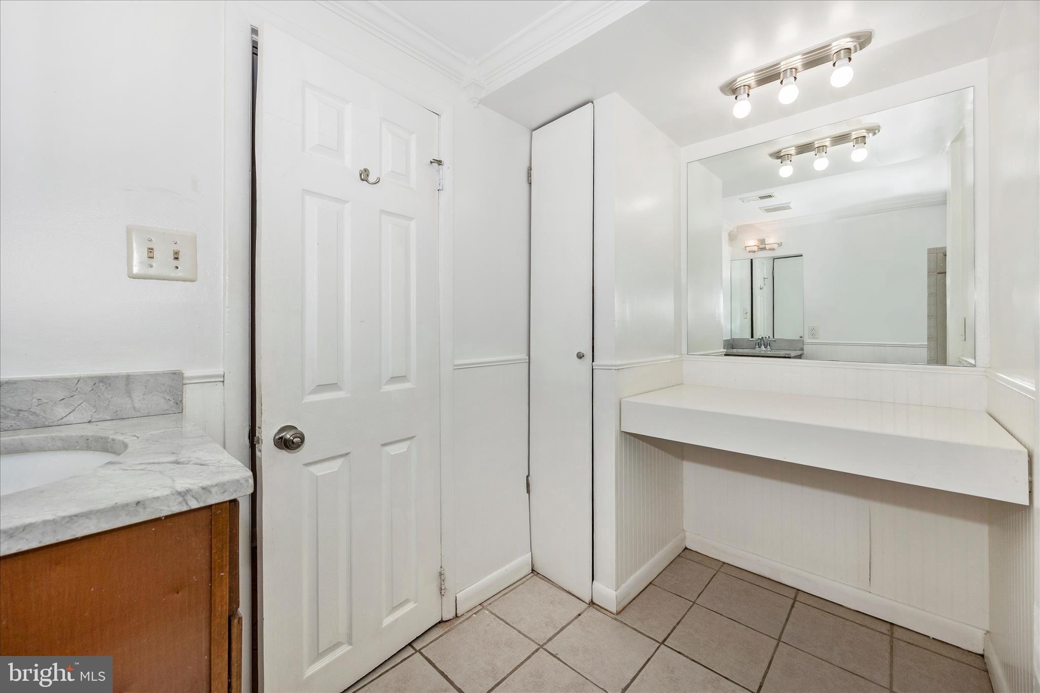 MAPLE LAWN - Residential