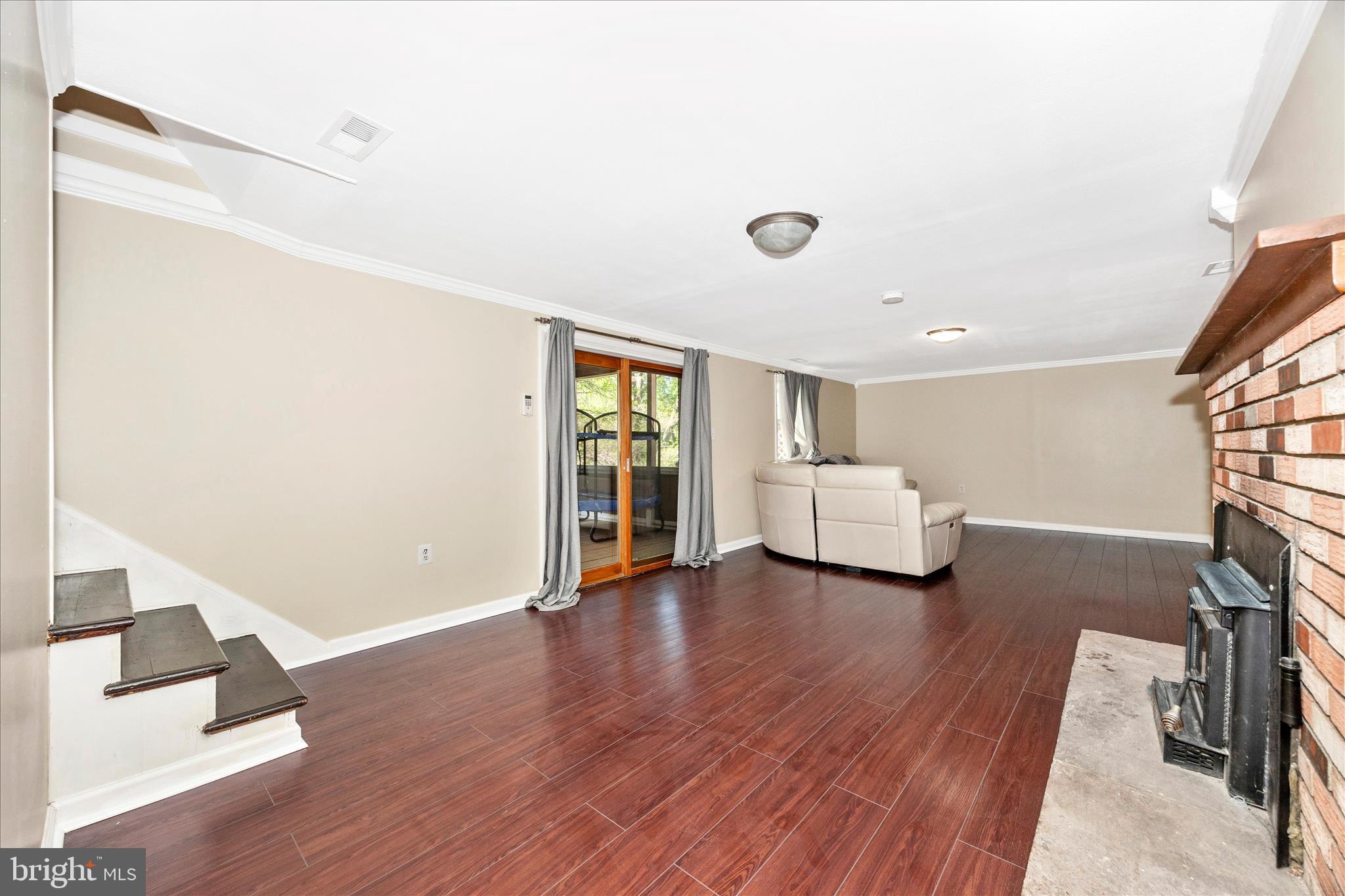 MAPLE LAWN - Residential