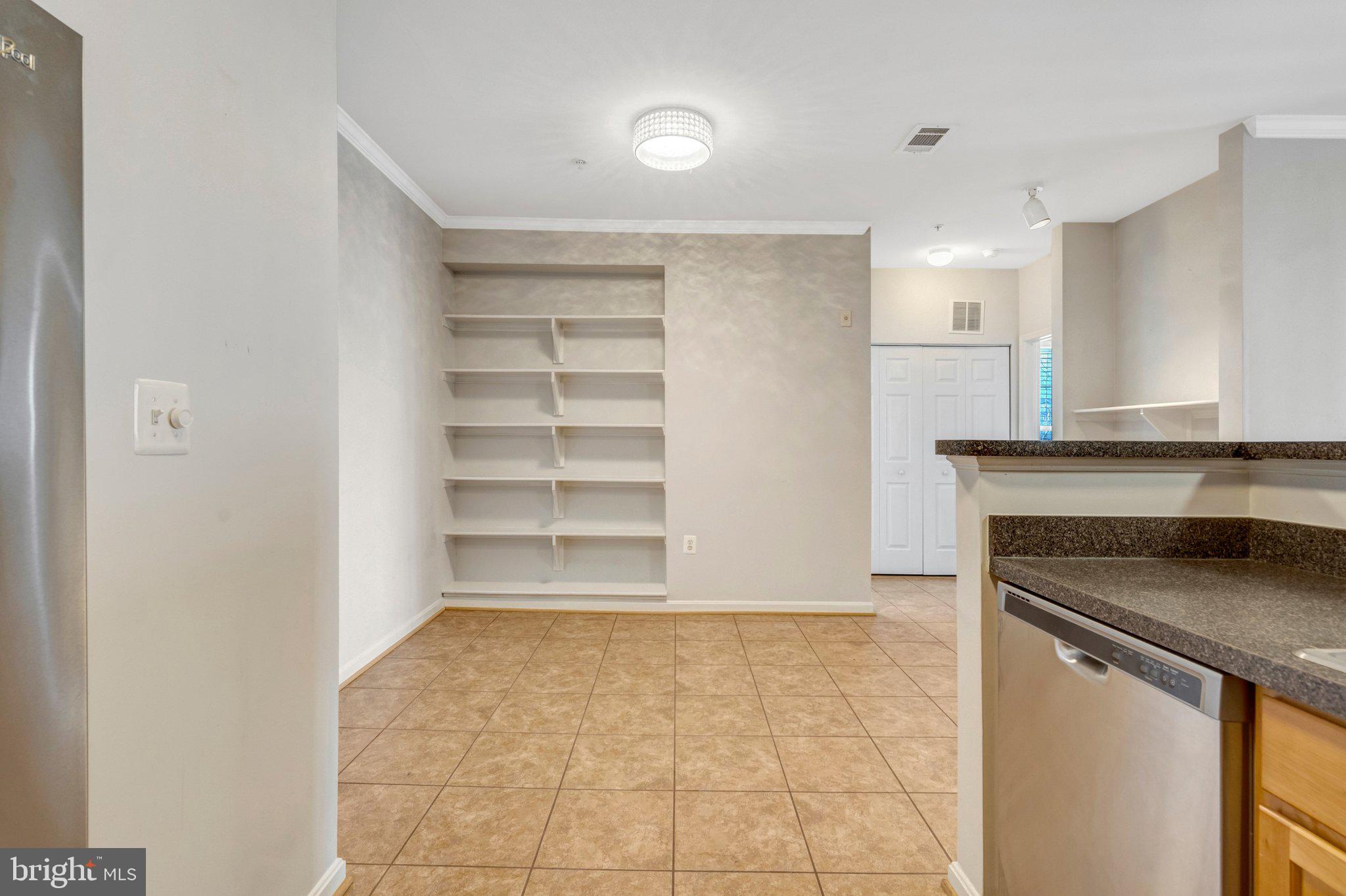 SOUTHGATE - Residential