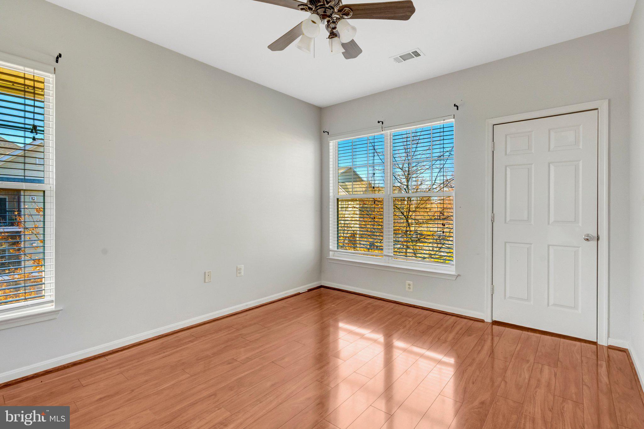 SOUTHGATE - Residential