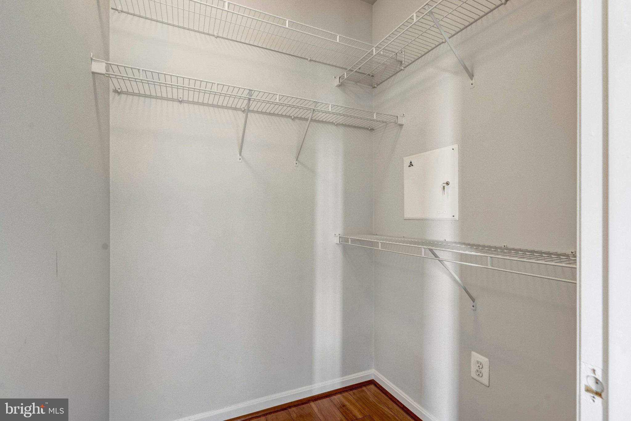 SOUTHGATE - Residential