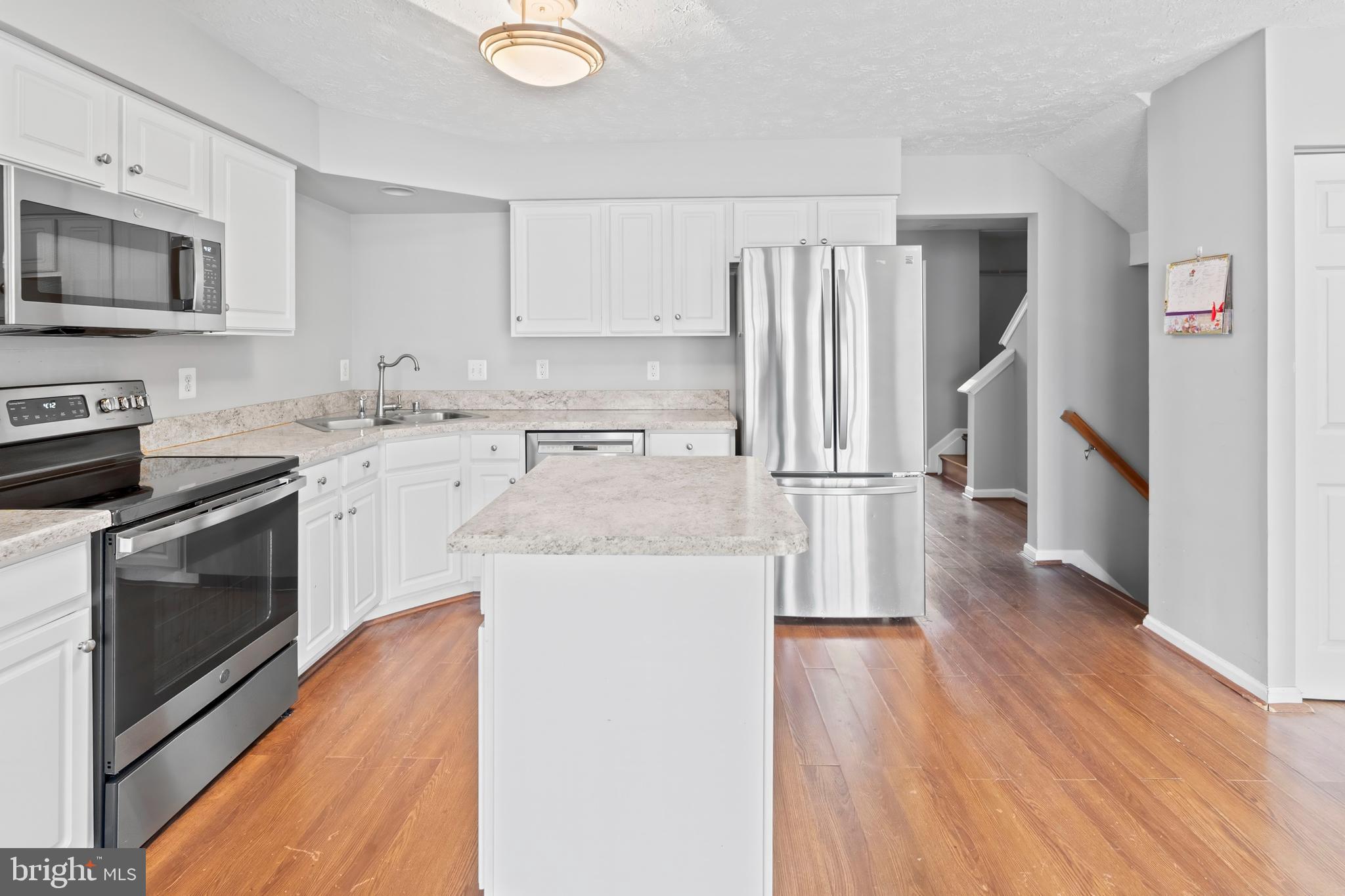 WOODS AT BAYVIEW - Residential