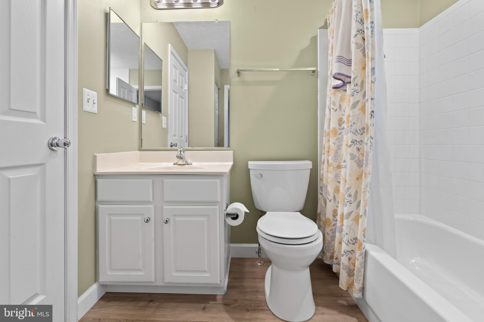 WOODS AT BAYVIEW - Residential