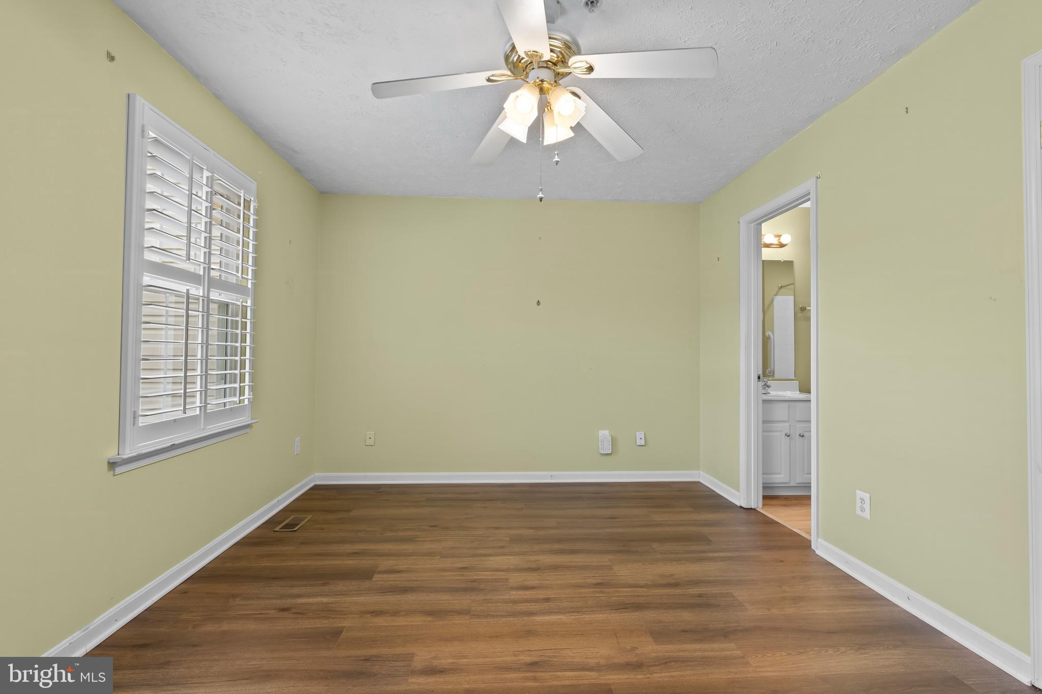 WOODS AT BAYVIEW - Residential