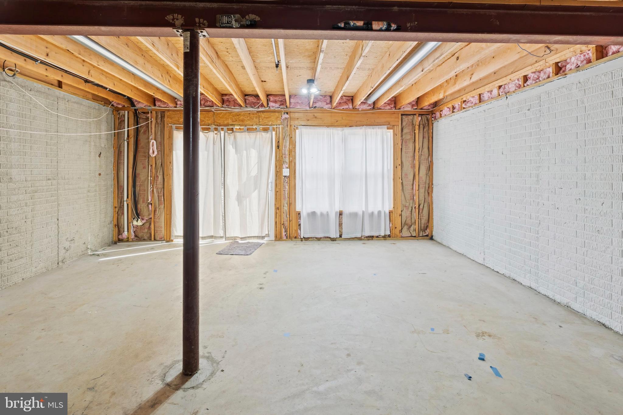 WOODS AT BAYVIEW - Residential