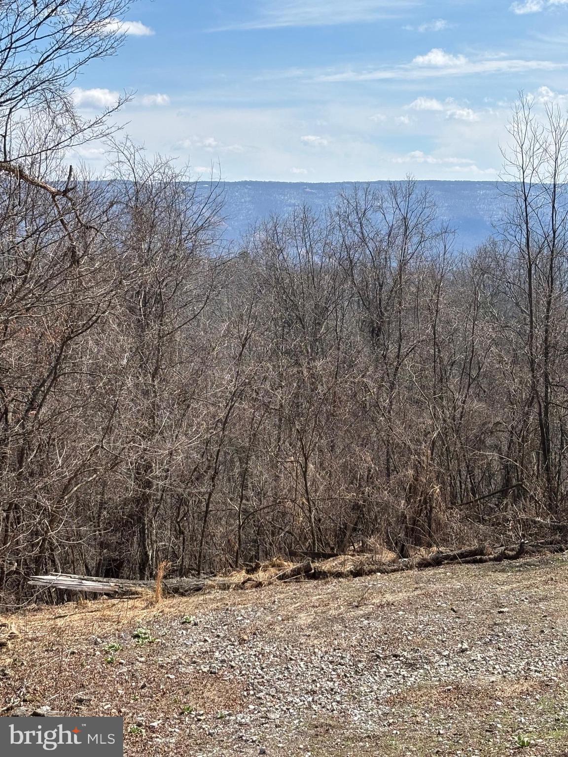 OLD FIELDS OWNERS ASSOCIATION - Residential