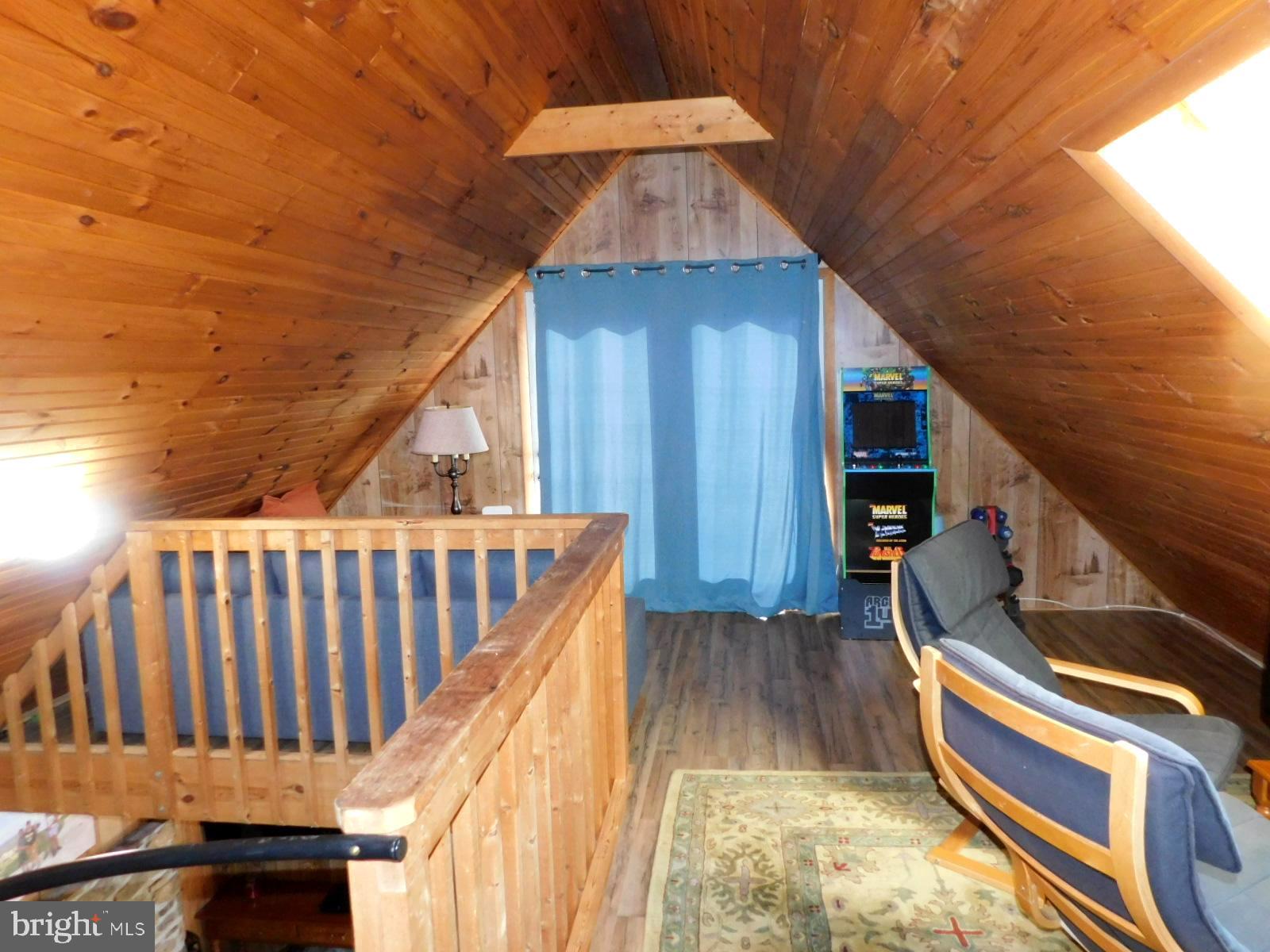 OLD FIELDS OWNERS ASSOCIATION - Residential