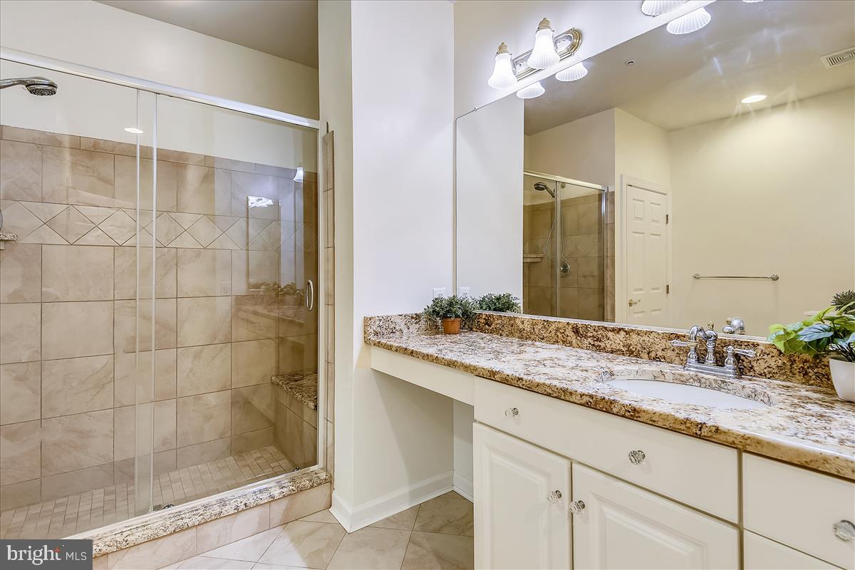 BULLE ROCK - Residential