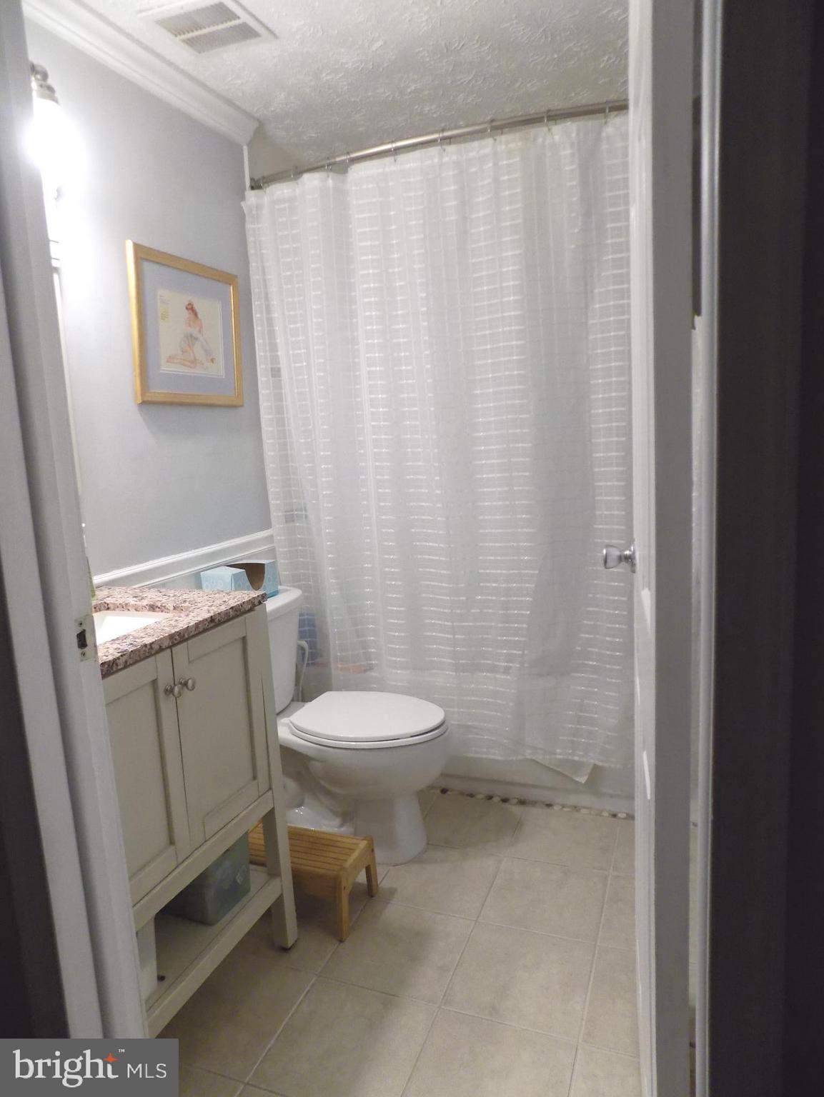 NEWINGTON FOREST - Residential Lease