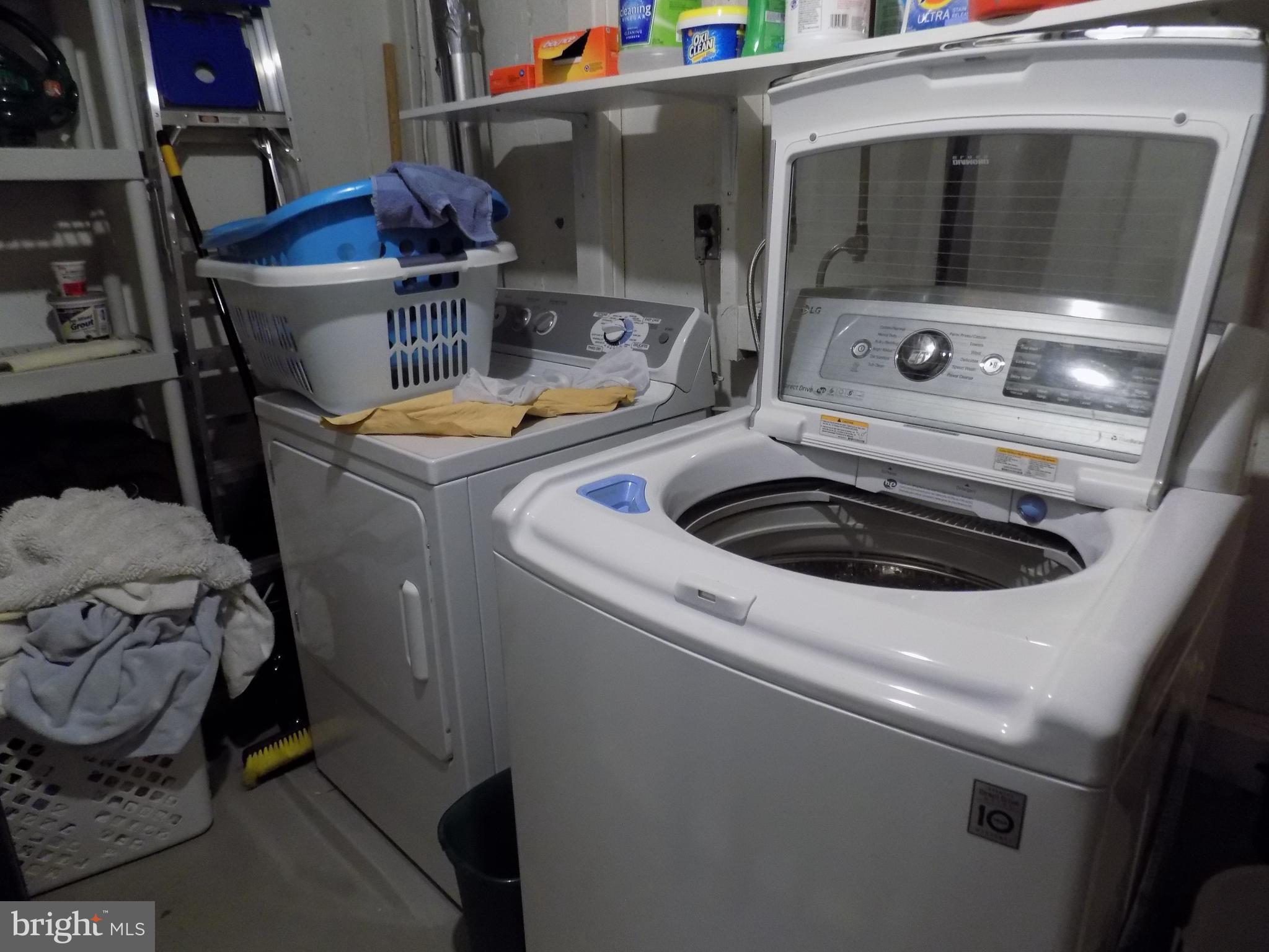 NEWINGTON FOREST - Residential Lease