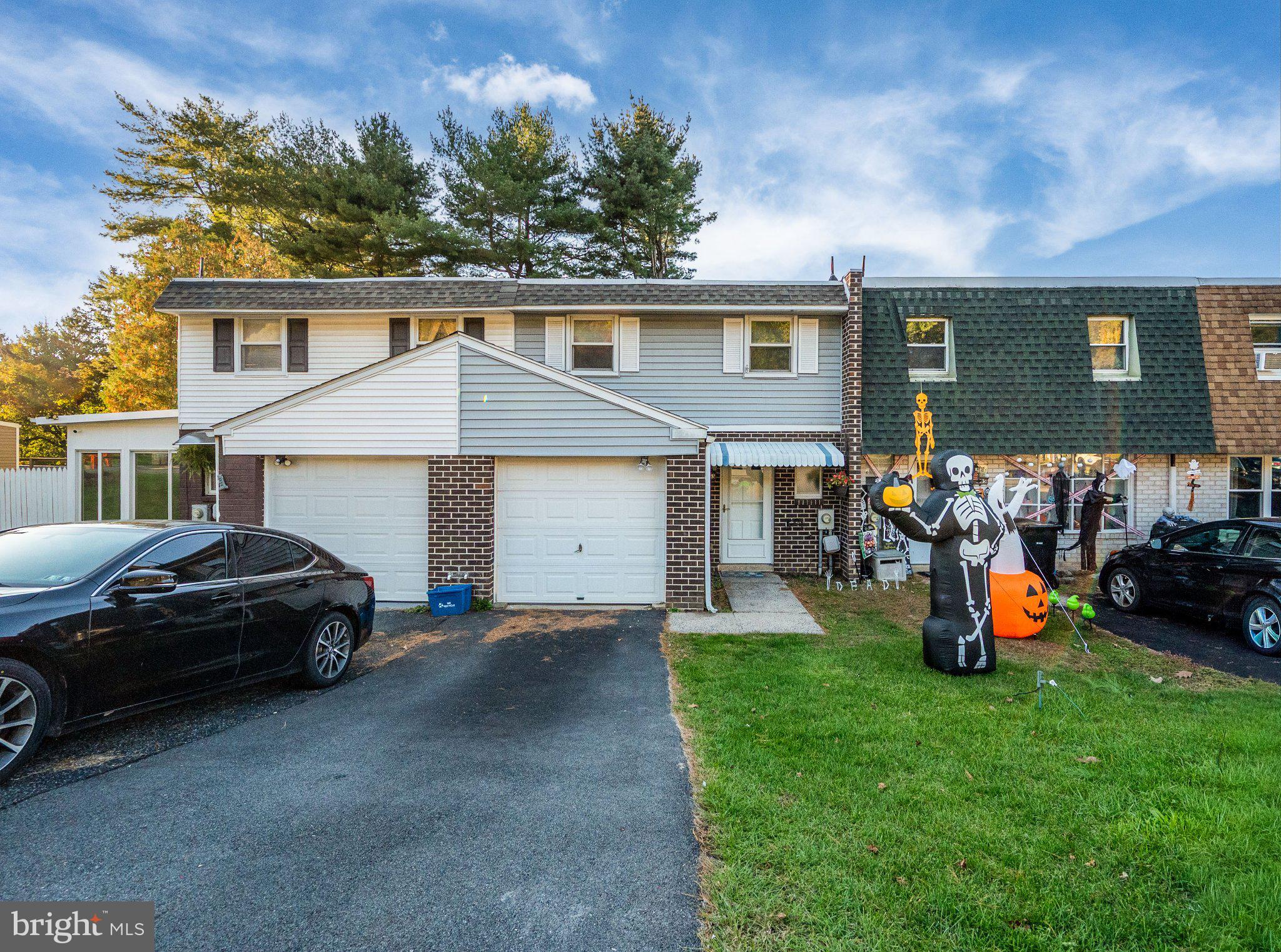1063 DEER RUN