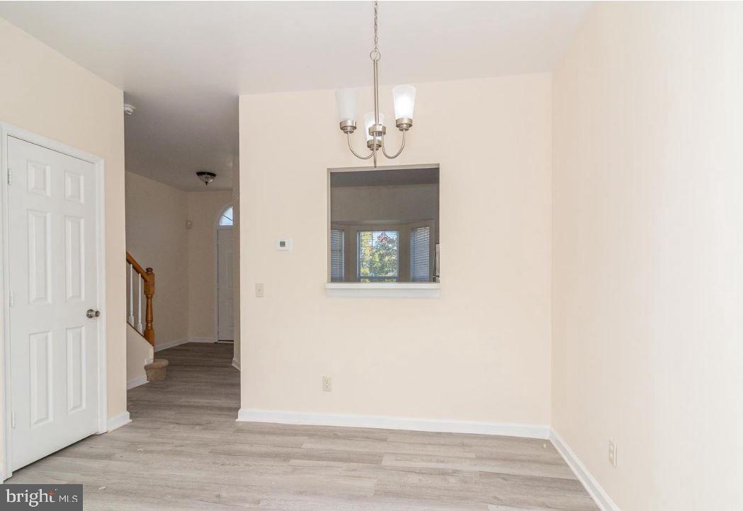 RIVER OAKS - Residential