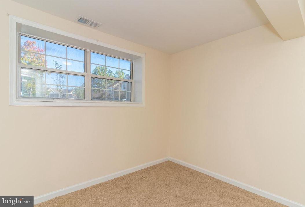 RIVER OAKS - Residential