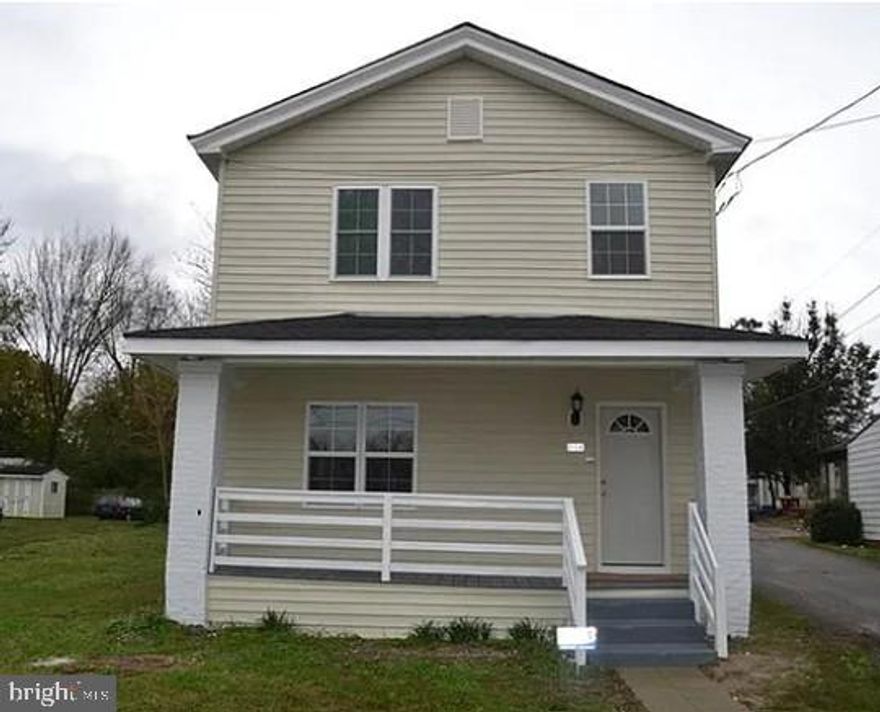 Recently renovated! Updated flooring and fixtures throughout.  This 3-bedroom and 2 full bathroom home in the heart of Petersburg offers space for a growing family while also being close to 95 and Wilcox Lake Park.