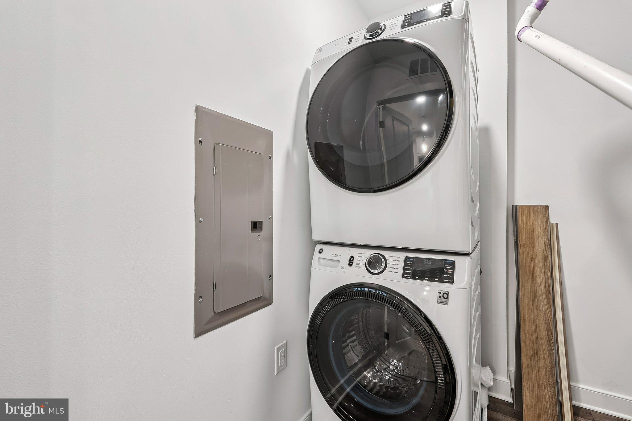 WAXPOOL CROSSING - Residential Lease